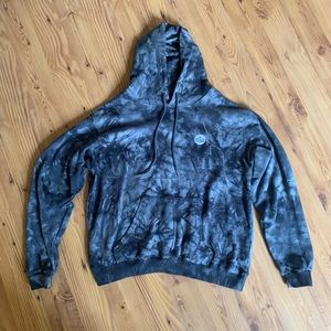 Men’s Tie-Dye Hoodie